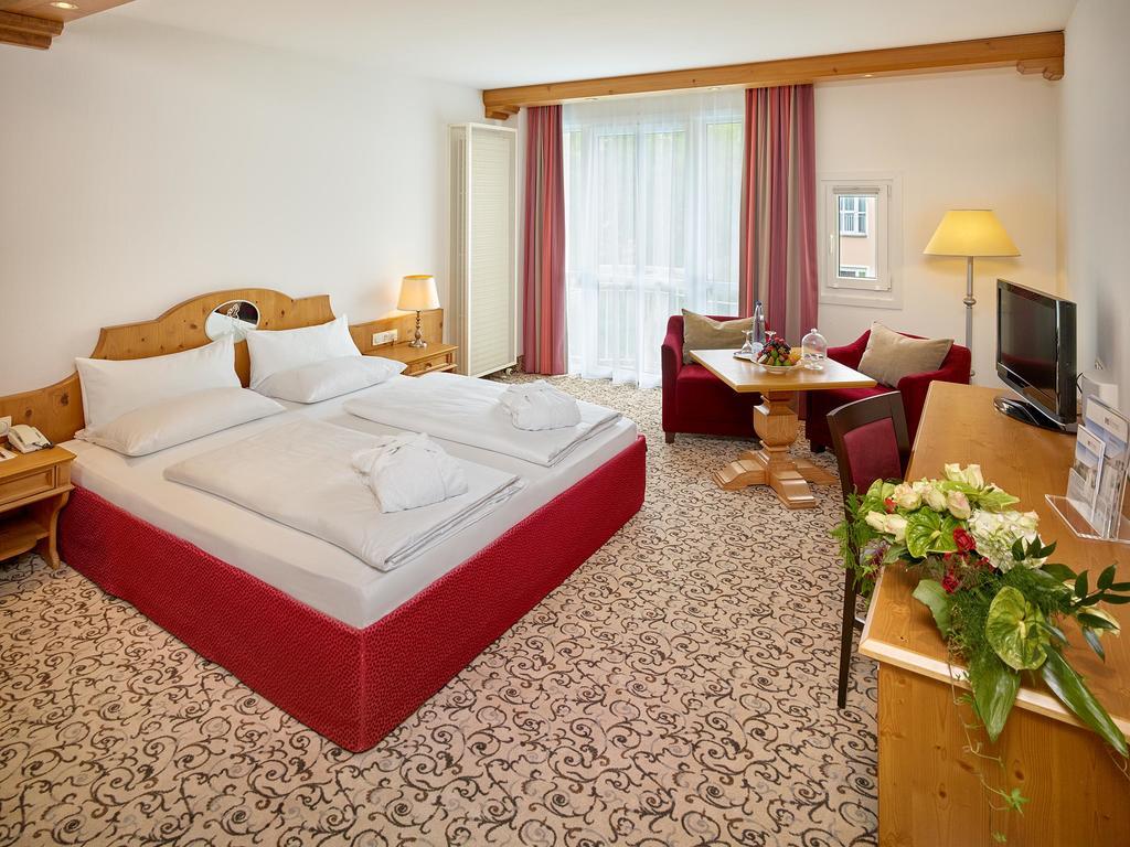 Maximilian Quellness und Golfhotel Bad Griesbach im Rottal Esterno foto